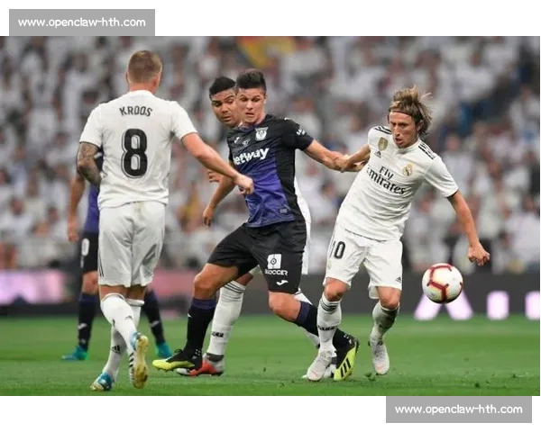 魔笛妙传迪亚斯破门!姆巴佩策动皇马淘汰赛利刃 魔笛妙传迪亚斯破门!姆巴佩策动皇马淘汰赛利刃