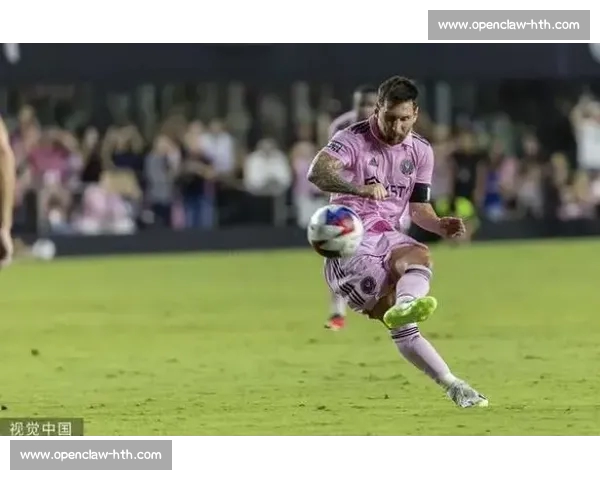 梅西头球造险复刻经典，巴黎 4-0 碾压迈阿密晋级世俱杯八强